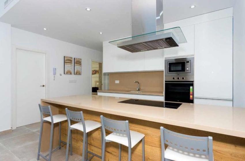 3 slaapkamer Villa te koop in Daya Nueva met zwembad - € 420.000 (Ref: 9228228)