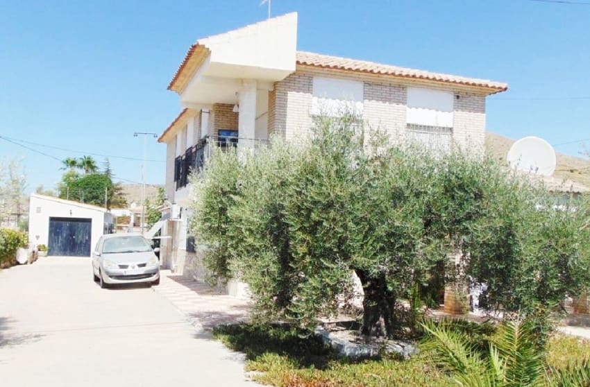 4 chambre Villa/Maison à vendre à Fortuna avec piscine garage - 229 995 € (Ref: 9228230)