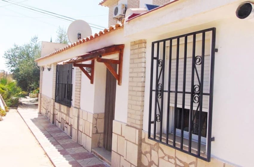 4 chambre Villa/Maison à vendre à Fortuna avec piscine garage - 229 995 € (Ref: 9228230)