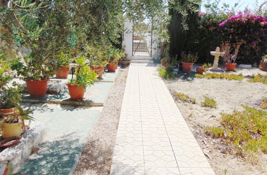 4 chambre Villa/Maison à vendre à Fortuna avec piscine garage - 229 995 € (Ref: 9228230)