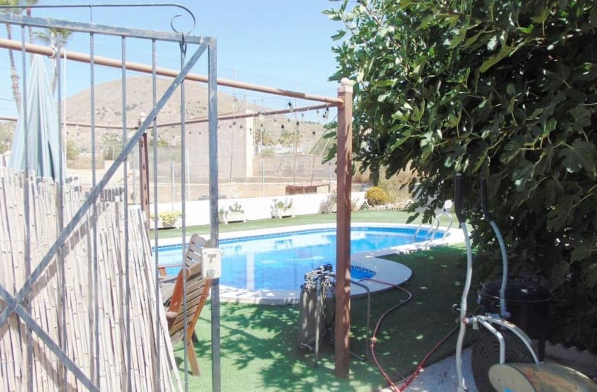 4 chambre Villa/Maison à vendre à Fortuna avec piscine garage - 229 995 € (Ref: 9228230)