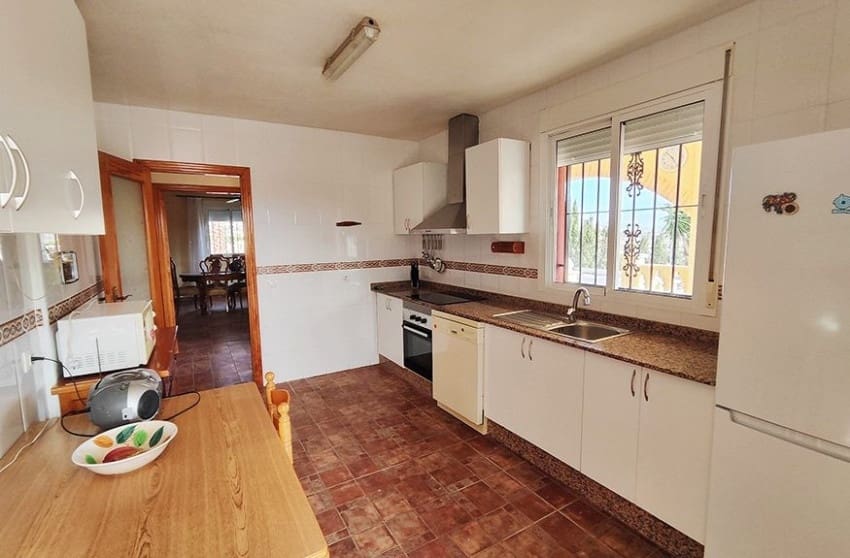 3 chambre Villa/Maison à vendre à Fortuna avec garage - 245 000 € (Ref: 9228240)