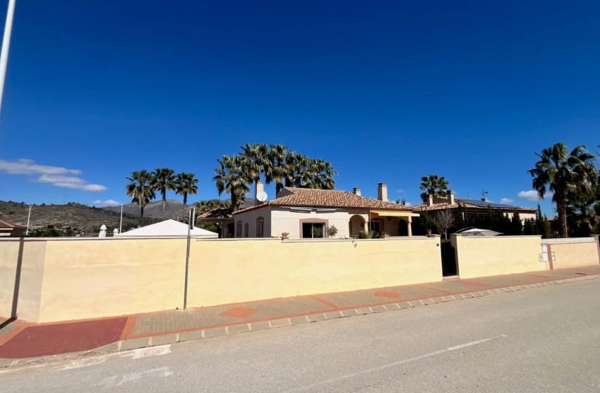 3 soveværelse Villa til salg i Hondon de las Nieves - € 229.000 (Ref: 9249342)