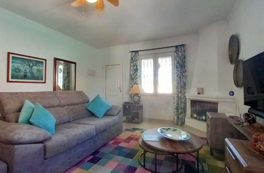 3 bedroom Townhouse for sale in Torrevieja with pool - € 339,000 (Ref: 9249344)