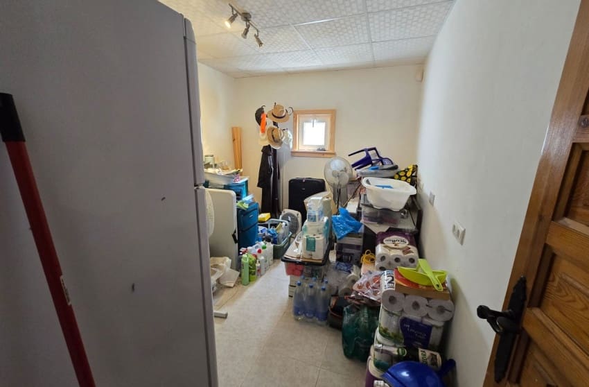 4 slaapkamer Finca/Landhuis te koop in Jumilla met zwembad - € 225.000 (Ref: 9249345)