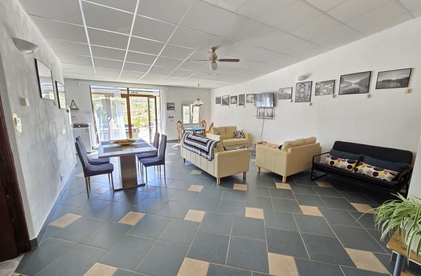 4 slaapkamer Finca/Landhuis te koop in Jumilla met zwembad - € 225.000 (Ref: 9249345)