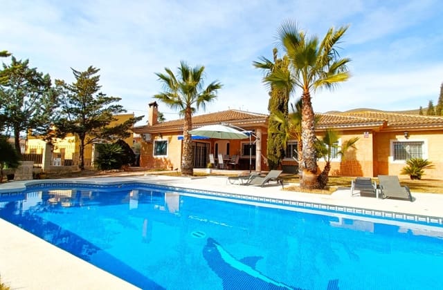 5 bedroom Villa for sale in Hondón de los Frailes with pool - € 369,550 (Ref: 9289752)