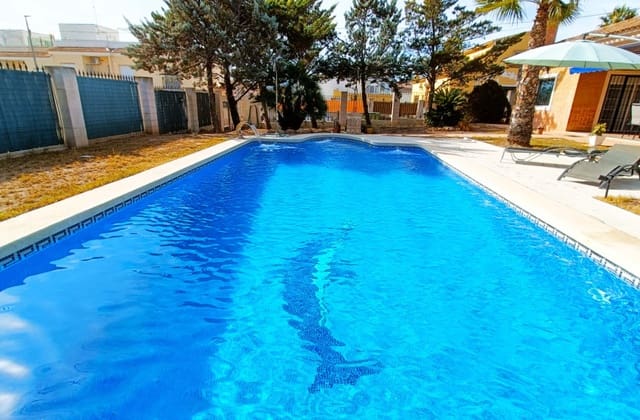 5 bedroom Villa for sale in Hondón de los Frailes with pool - € 369,550 (Ref: 9289752)