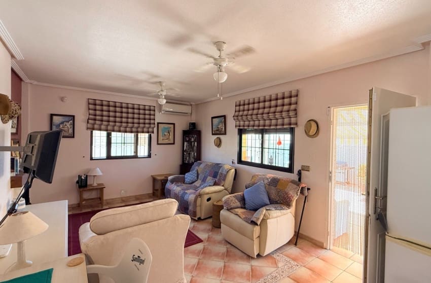 3 camera da letto Villa in vendita in Hondon de las Nieves con piscina - 250.000 € (Rif: 9289753)