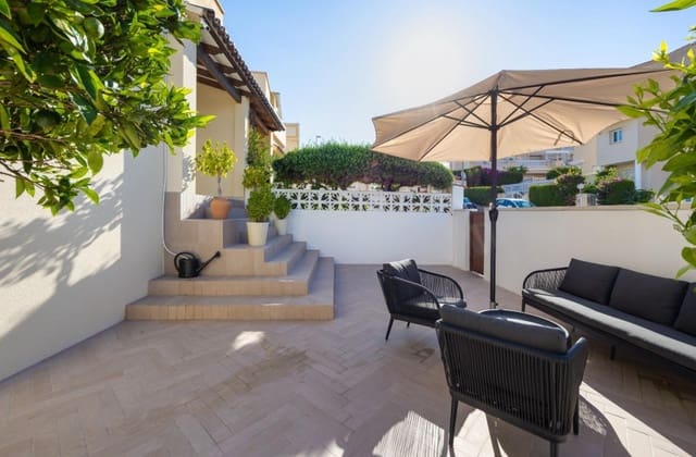 3 makuuhuone Omakotitalo myytävänä paikassa La Florida, Orihuela mukana uima-altaan - 279 000 € (Ref: 9289758)