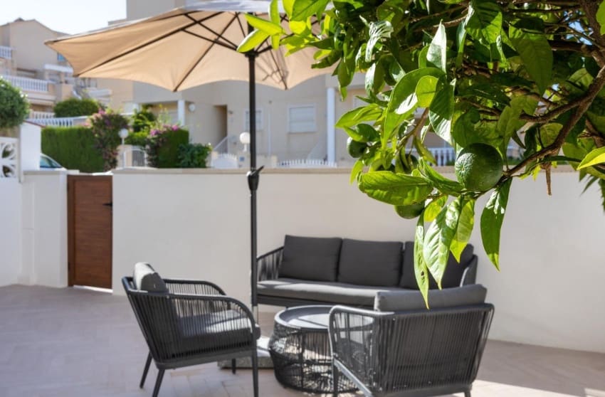 3 sovrum Hus till salu i La Florida med pool - 279 000 € (Ref: 9289758)