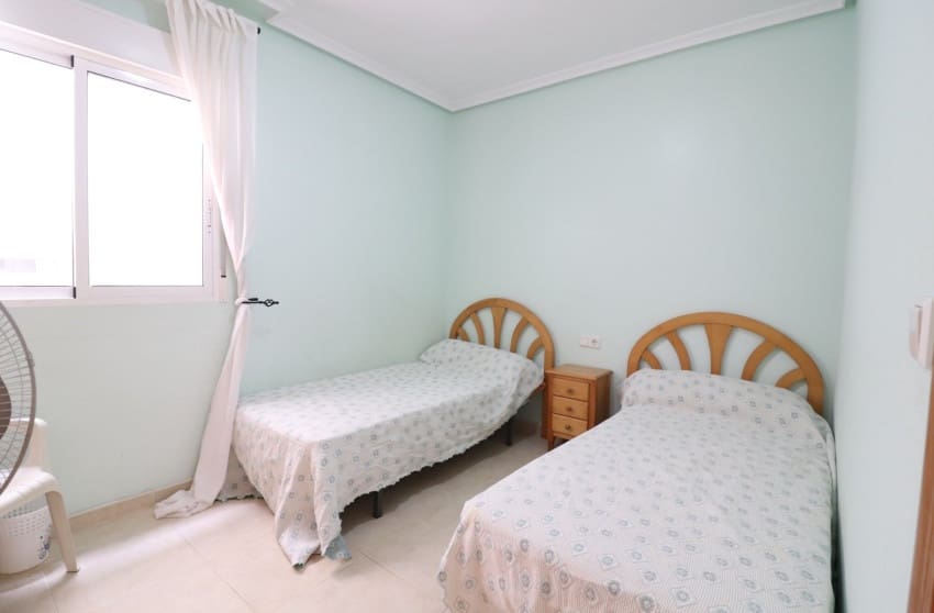 2 slaapkamer Appartement te koop in Guardamar del Segura met zwembad - € 149.950 (Ref: 9309382)