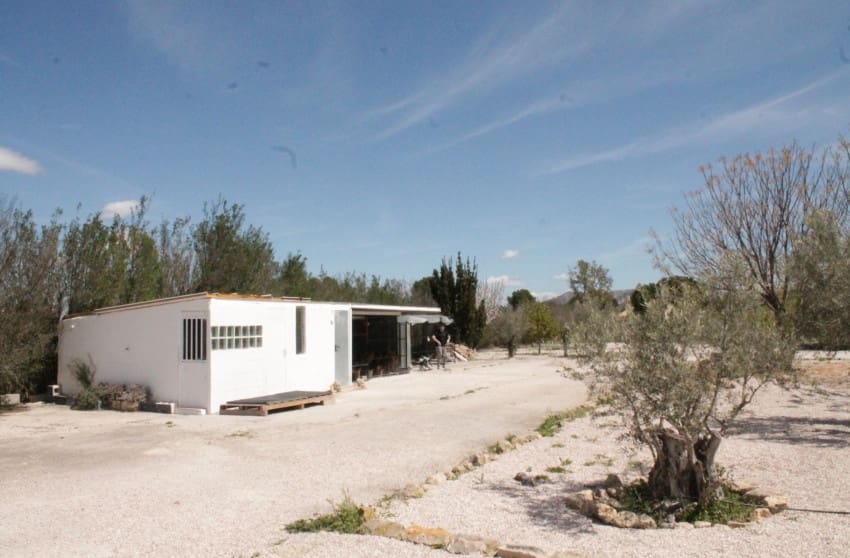 3 soverom Finca/Herregård til salgs i Villena med svømmebasseng - € 269 000 (Ref: 9319571)