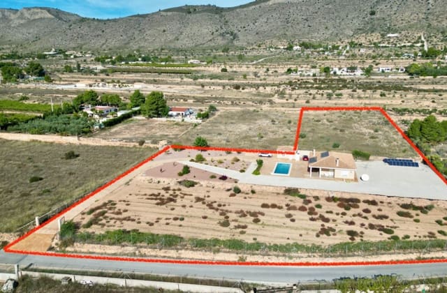 4 makuuhuone Huvila myytävänä paikassa Hondón de las Nieves mukana uima-altaan - 399 000 € (Ref: 9360505)