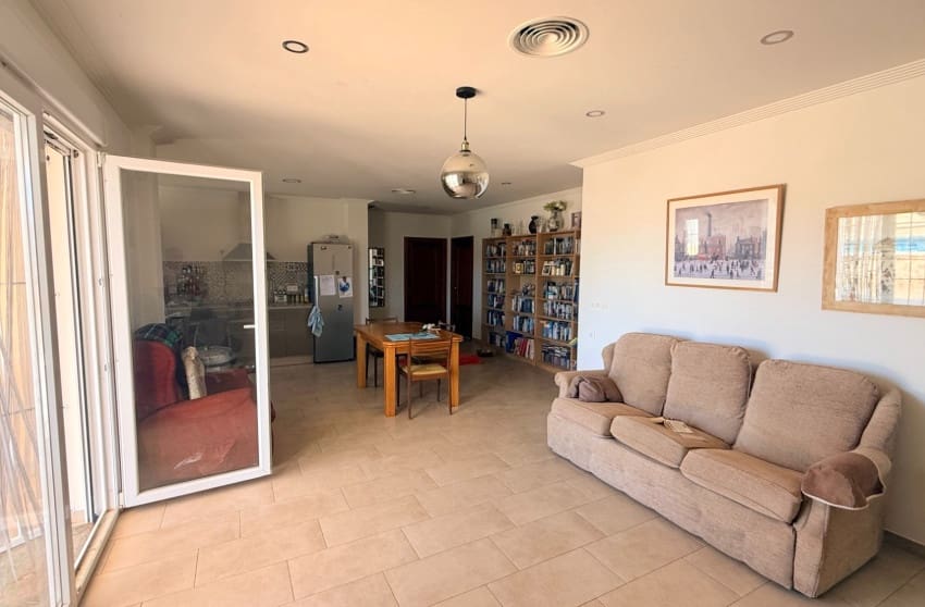 4 makuuhuone Huvila myytävänä paikassa Hondon de las Nieves mukana uima-altaan - 399 000 € (Ref: 9360505)