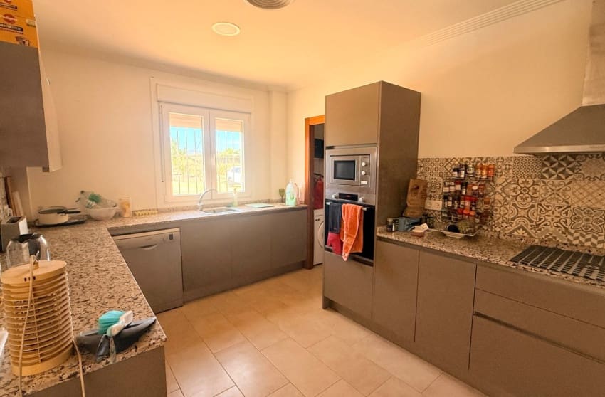 4 makuuhuone Huvila myytävänä paikassa Hondon de las Nieves mukana uima-altaan - 399 000 € (Ref: 9360505)