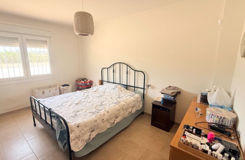 4 makuuhuone Huvila myytävänä paikassa Hondon de las Nieves mukana uima-altaan - 399 000 € (Ref: 9360505)