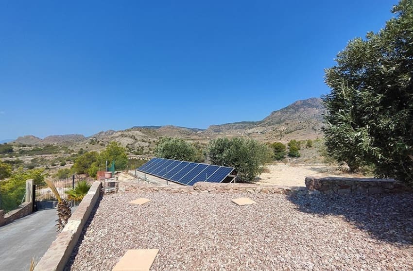 4 slaapkamer Villa te koop in Las Casicas met zwembad garage - € 309.000 (Ref: 9360507)