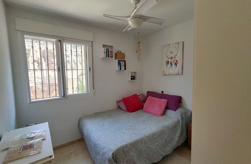 4 slaapkamer Villa te koop in Las Casicas met zwembad garage - € 309.000 (Ref: 9360507)