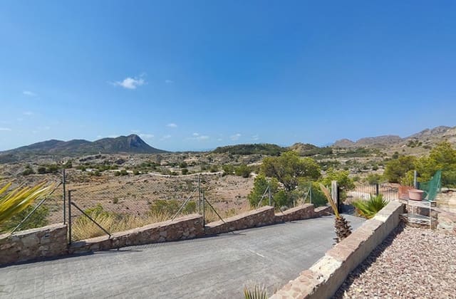 4 bedroom Villa for sale in Las Casicas, Fortuna with pool garage - € 309,000 (Ref: 9360507)