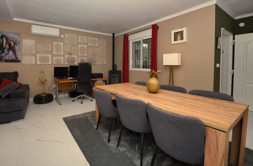 3 camera da letto Villa in vendita in Macisvenda con piscina garage - 339.000 € (Rif: 9360510)