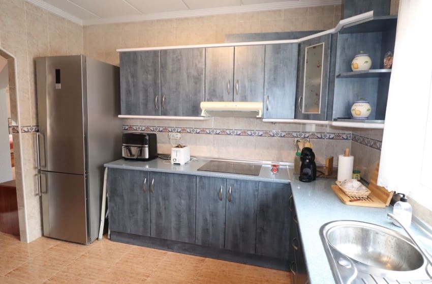 2 sypialnia Willa na sprzedaż w Fortuna z basenem garażem - 198 000 € (Ref: 9360511)