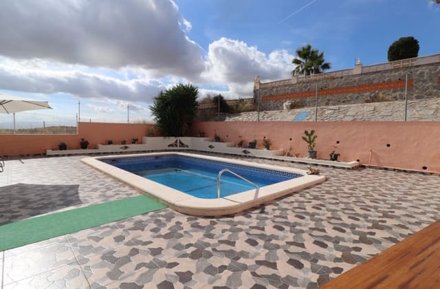 2 sypialnia Willa na sprzedaż w Fortuna z basenem garażem - 198 000 € (Ref: 9360511)