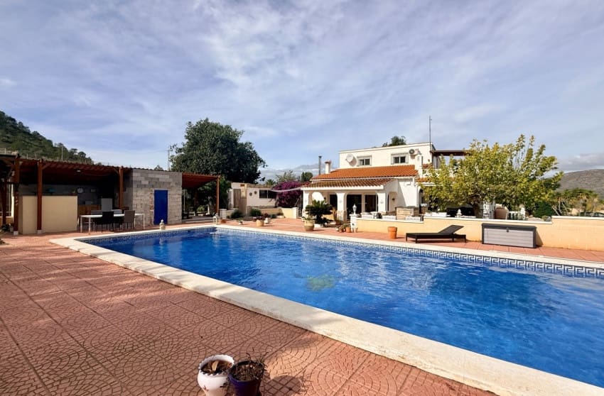 4 slaapkamer Villa te koop in Hondon de los Frailes met zwembad - € 380.000 (Ref: 9360512)