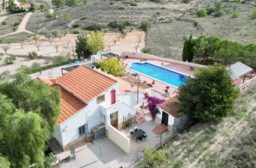 4 slaapkamer Villa te koop in Hondon de los Frailes met zwembad - € 380.000 (Ref: 9360512)