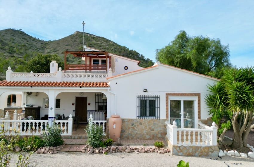 4 slaapkamer Villa te koop in Hondon de los Frailes met zwembad - € 380.000 (Ref: 9360512)
