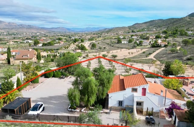 4 bedroom Villa for sale in Hondón de los Frailes with pool - € 380,000 (Ref: 9360512)