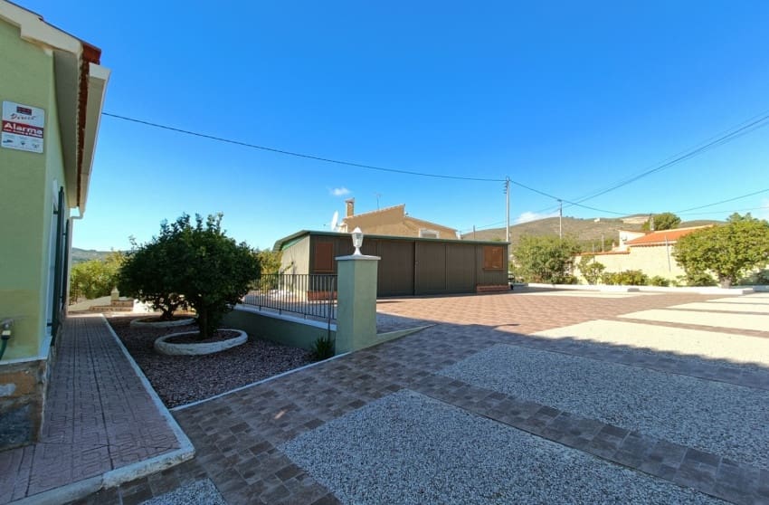 4 bedroom Villa for sale in Hondon de los Frailes with pool - € 299,950 (Ref: 9398001)