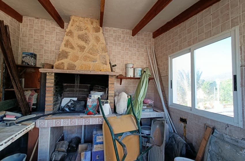 4 bedroom Villa for sale in Hondon de los Frailes with pool - € 299,950 (Ref: 9398001)