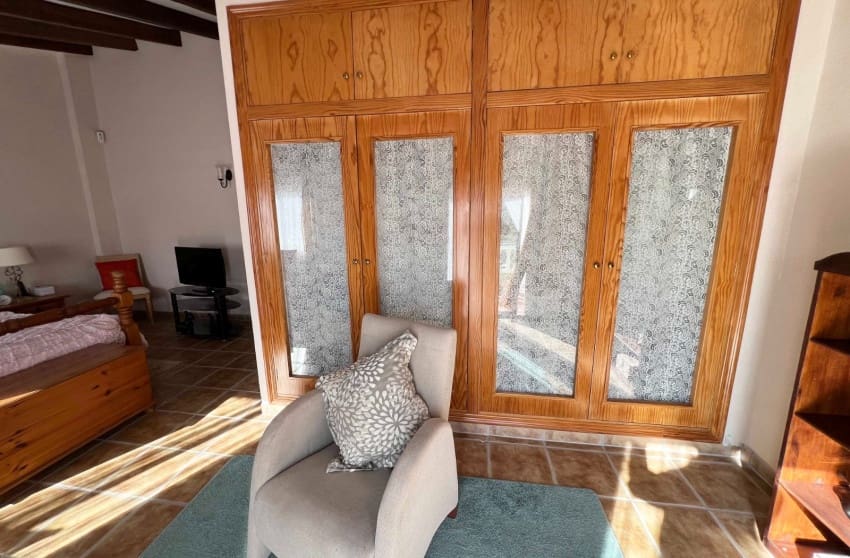 4 bedroom Villa for sale in Hondon de los Frailes with pool - € 299,950 (Ref: 9398001)