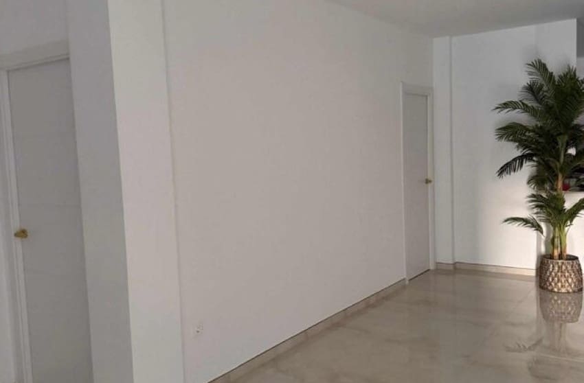 3 bedroom Townhouse for sale in La Romana with pool - € 270,000 (Ref: 9415368)