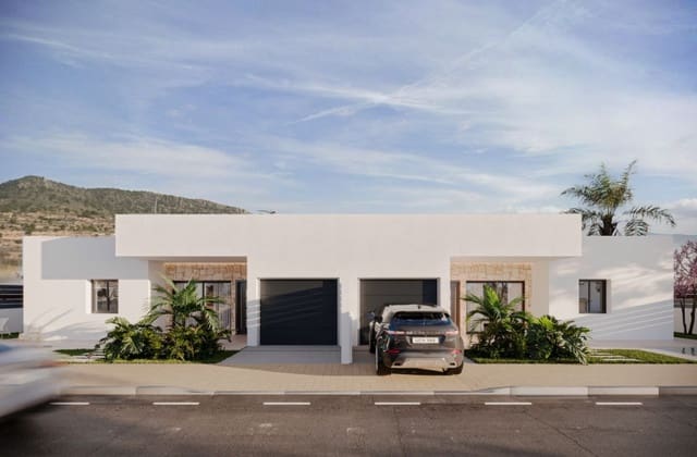 3 soveværelse Byhus til salg i La Romana med swimmingpool - € 270.000 (Ref: 9415368)