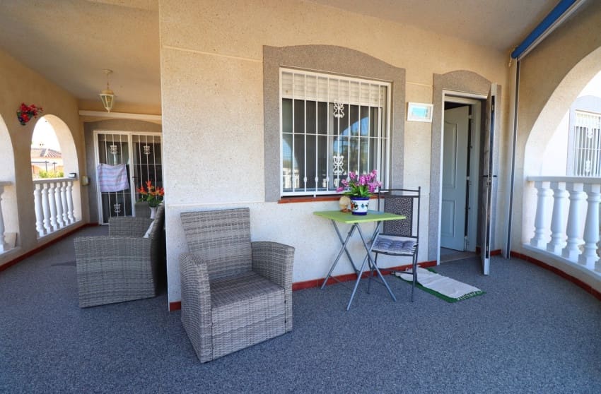 3 slaapkamer Finca/Landhuis te koop in Catral met zwembad - € 330.000 (Ref: 9426530)