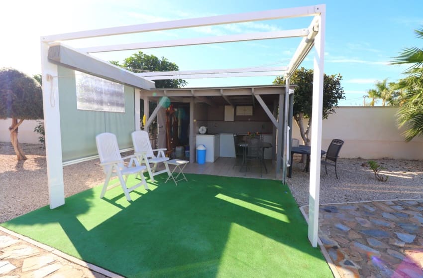 3 slaapkamer Finca/Landhuis te koop in Catral met zwembad - € 330.000 (Ref: 9426530)