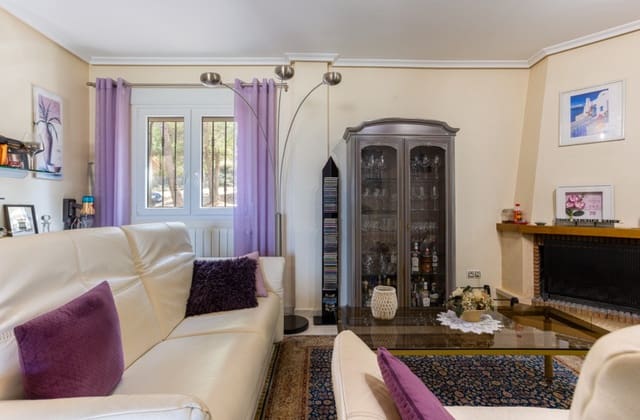 4 soveværelse Villa til salg i La Zarza, Jumilla - € 385.000 (Ref: 9441258)