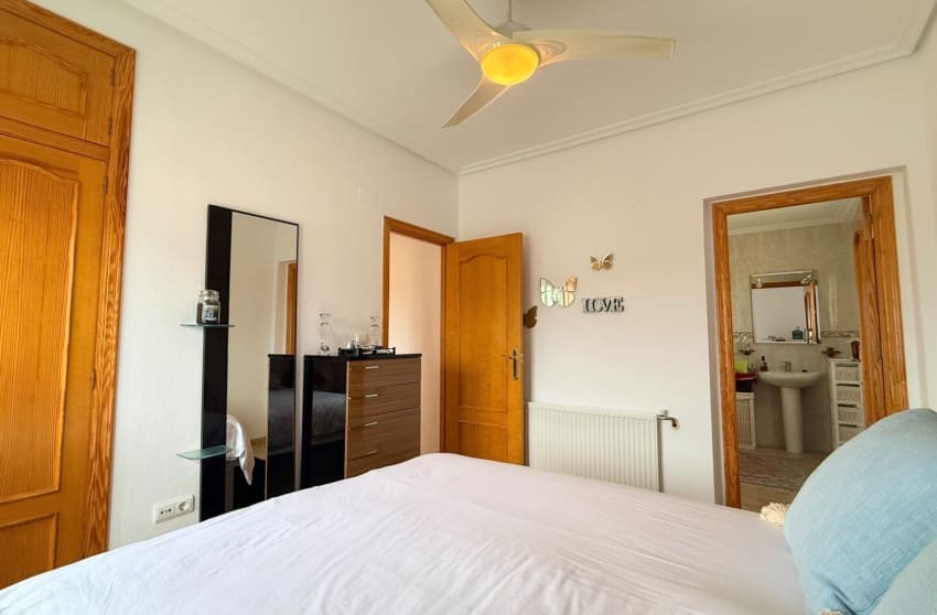 5 makuuhuone Huvila myytävänä paikassa Hondon de los Frailes mukana uima-altaan - 440 000 € (Ref: 9441259)