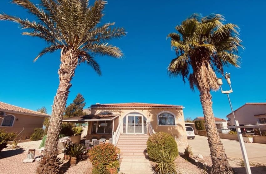 3 Zimmer Villa zu verkaufen in Fortuna mit Pool Garage - 249.950 € (Ref: 9460942)