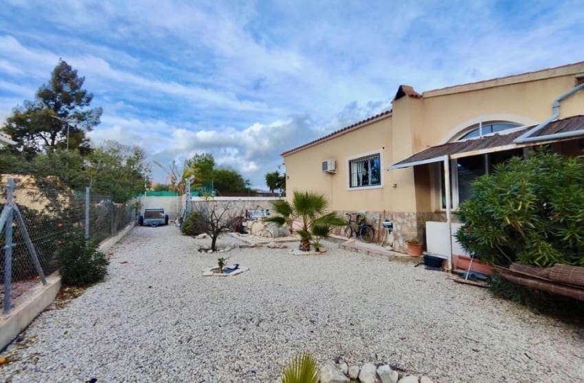 3 Zimmer Villa zu verkaufen in Fortuna mit Pool Garage - 249.950 € (Ref: 9460942)