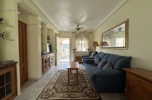 2 bedroom Townhouse for sale in Cabo Roig, Orihuela with pool - € 160,000 (Ref: 9460944)