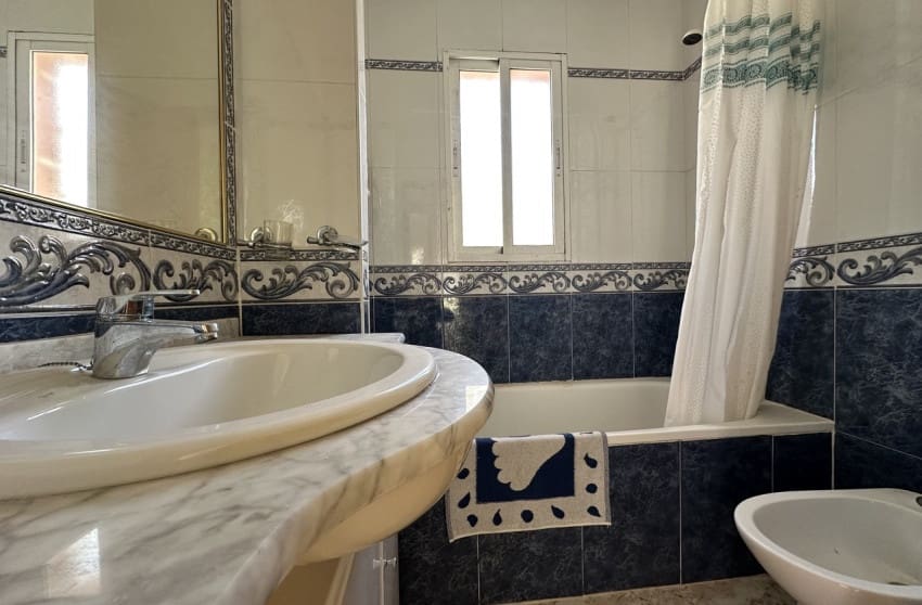 2 bedroom Townhouse for sale in Cabo Roig with pool - € 160,000 (Ref: 9460944)