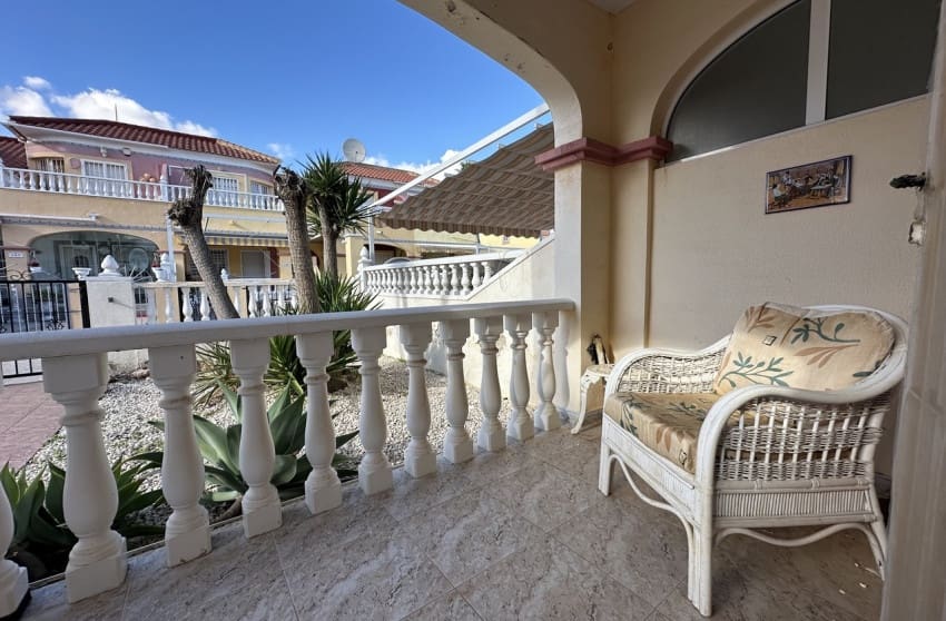 2 bedroom Townhouse for sale in Cabo Roig with pool - € 160,000 (Ref: 9460944)