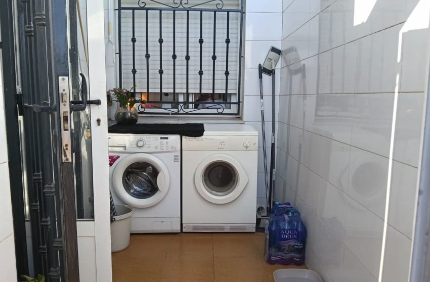 2 sovrum Lägenhet till salu i Los Montesinos med pool - 185 000 € (Ref: 9473641)