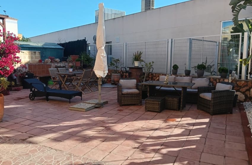 2 sovrum Lägenhet till salu i Los Montesinos med pool - 185 000 € (Ref: 9473641)