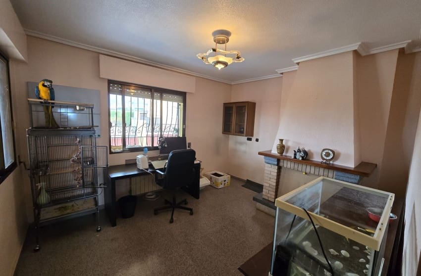 5 soverom Villa til salgs i Salinas med svømmebasseng - € 199 995 (Ref: 9473642)