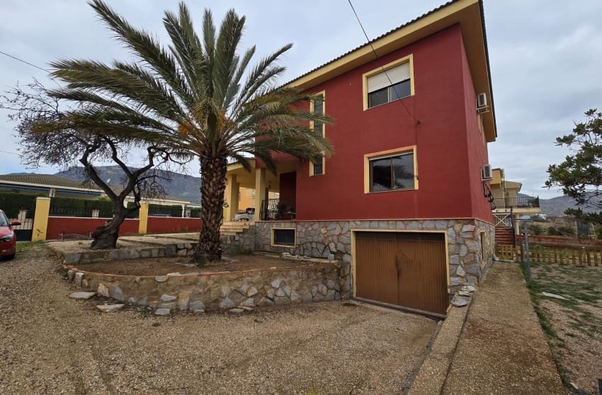 5 soverom Villa til salgs i Salinas med svømmebasseng - € 199 995 (Ref: 9473642)