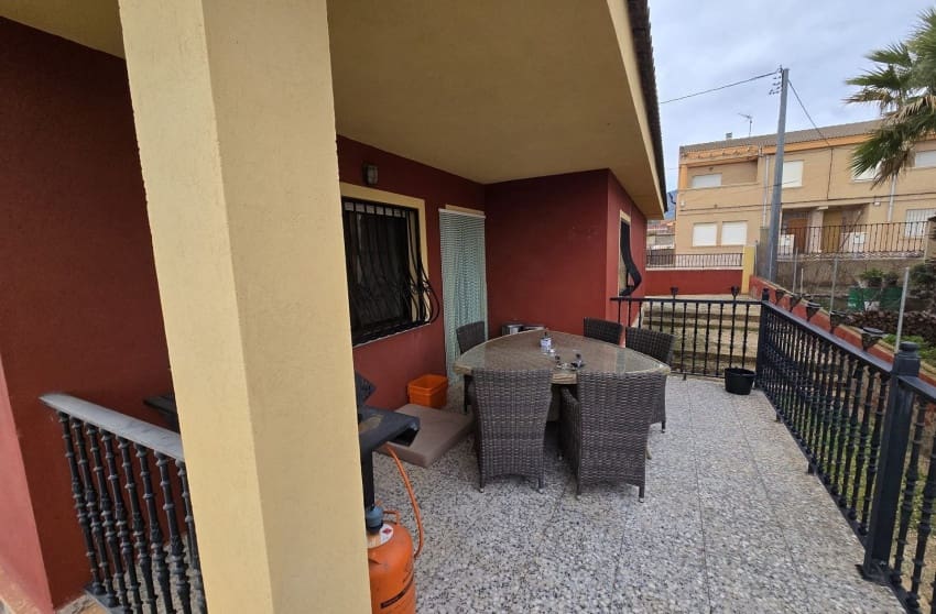 5 soverom Villa til salgs i Salinas med svømmebasseng - € 199 995 (Ref: 9473642)